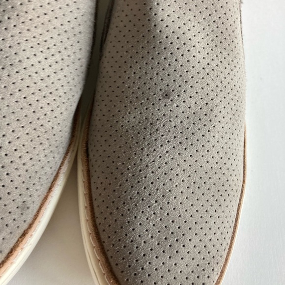 UGG Grey Suede Cream Leather Low Top Sneakers size 8 - Picture 15 of 15